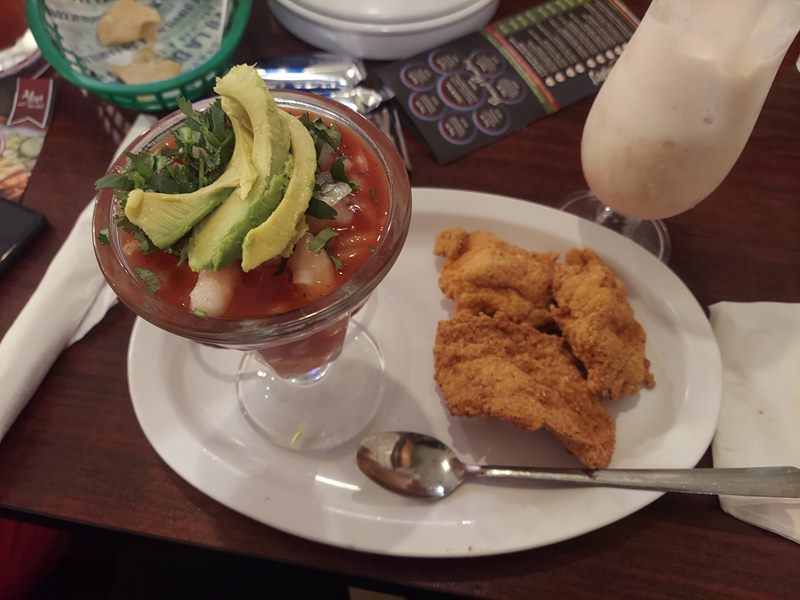 Villa Del Mar Restaurant Mission food